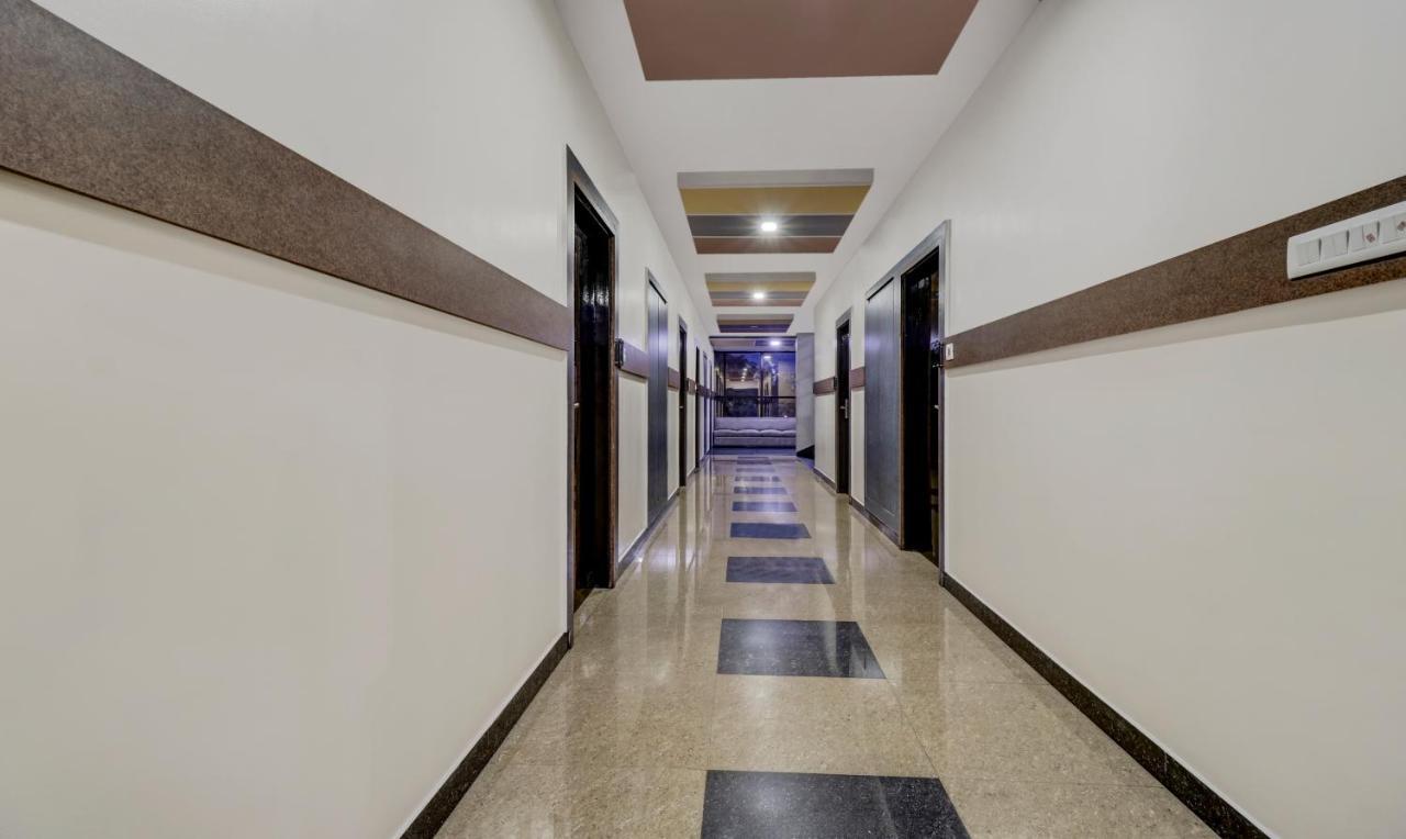 Treebo Sahara Suites 750 M From St Johns Medical College And Hospital Bangalore Exterior foto